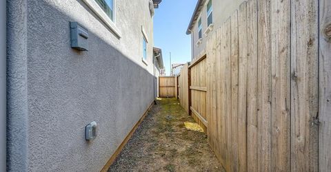 7648 Barebow Way, Sacramento, CA 95829 Photo