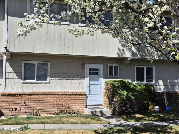 1351 El Dorado Drive, Unit APT D, Gardnerville, NV 89410