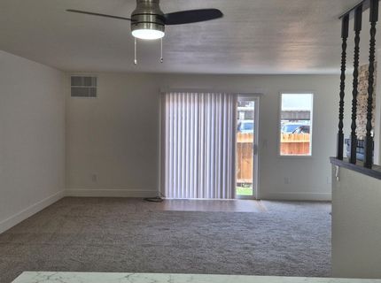 1351 El Dorado Drive, Unit APT D, Gardnerville, NV 89410 Photo
