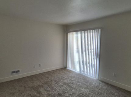 1351 El Dorado Drive, Unit APT D, Gardnerville, NV 89410 Photo