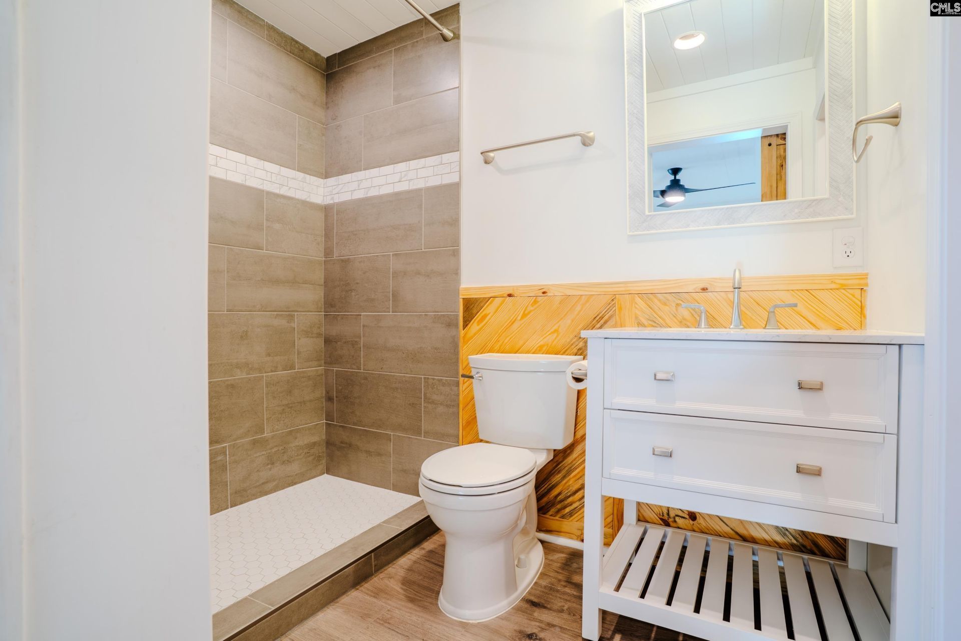 2107 Charles Street  Photo 13