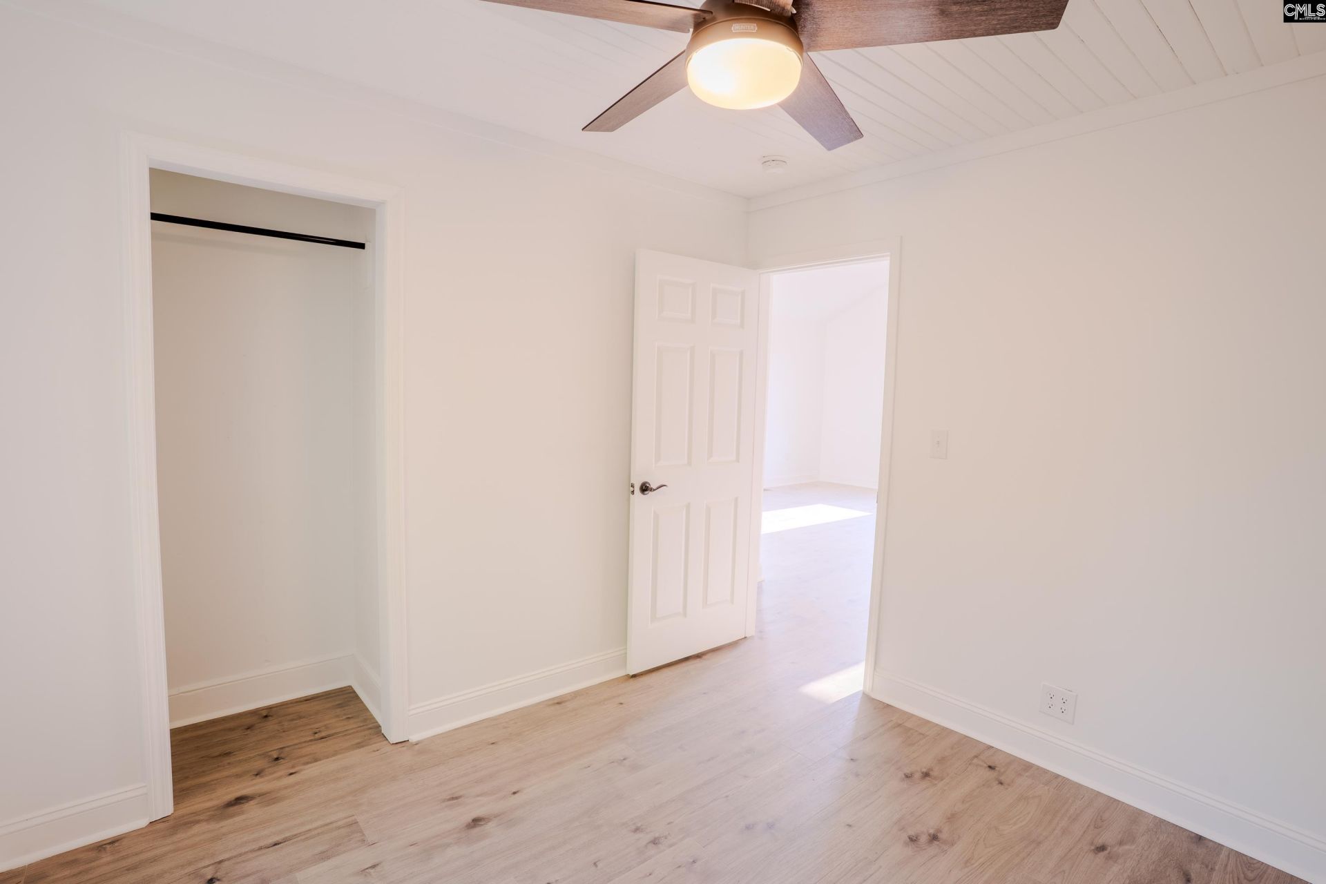 2107 Charles Street  Photo 17