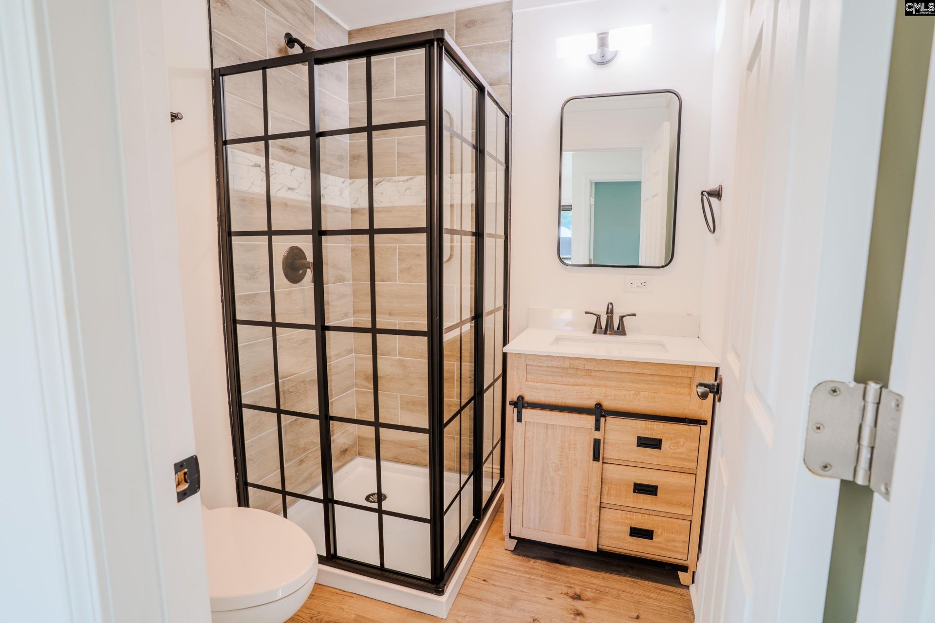 2107 Charles Street  Photo 19