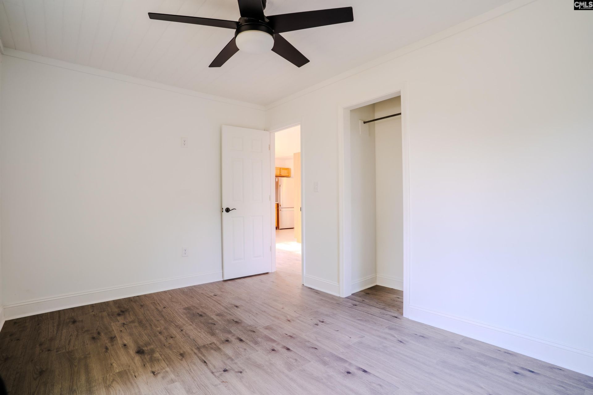 2107 Charles Street  Photo 6