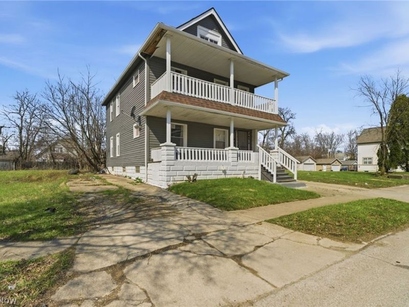 3672 E 144th Street, Cleveland, OH 44120 Photo 3