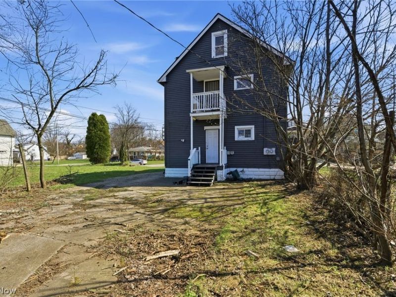 3672 E 144th Street, Cleveland, OH 44120 Photo 5