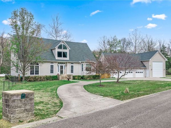 2 Wild Turkey Drive, Holiday Island, AR 72631