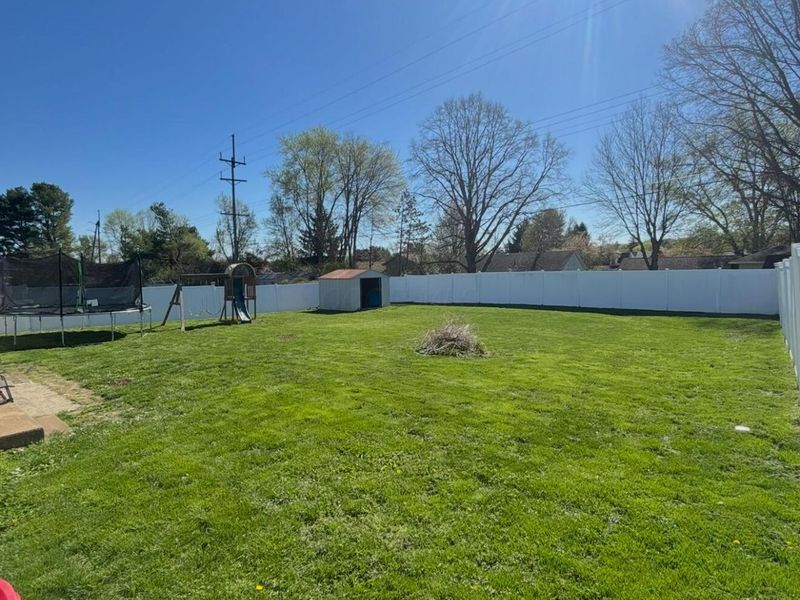 356 Ridgemere Way , Lancaster, OH 43130 Photo 2