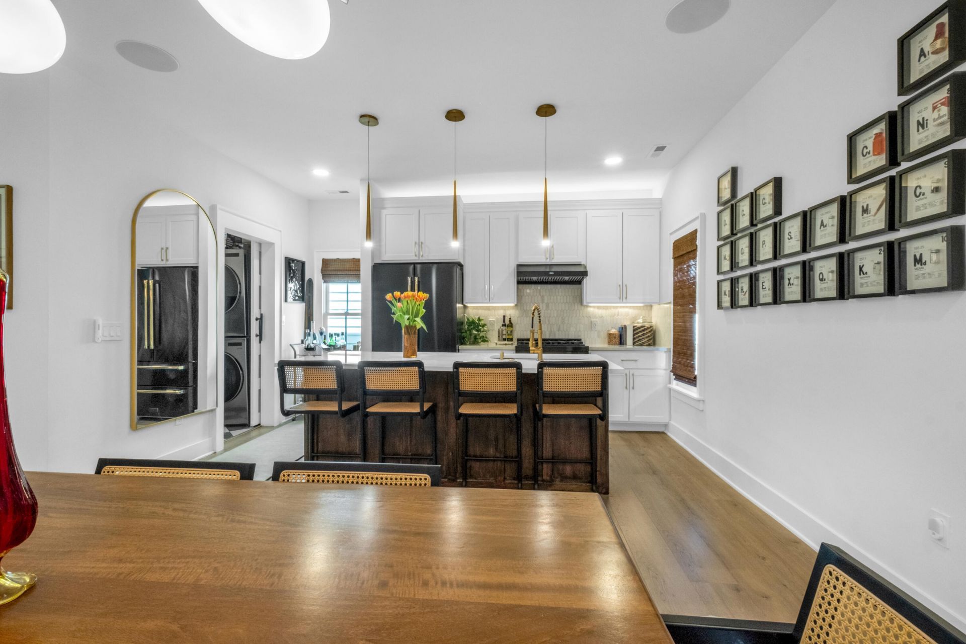 72 Hanover Street Photo 14