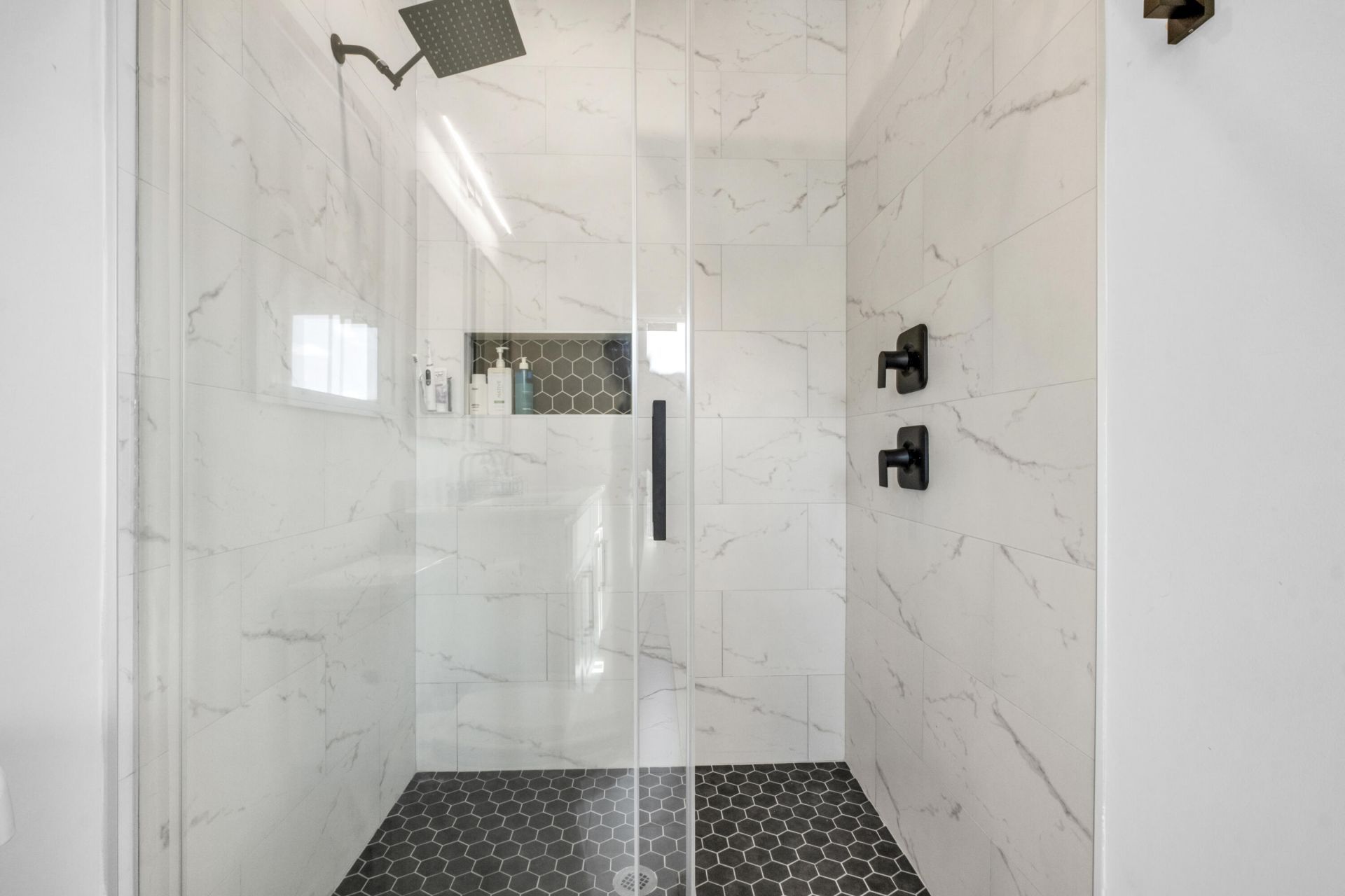 72 Hanover Street Photo 32