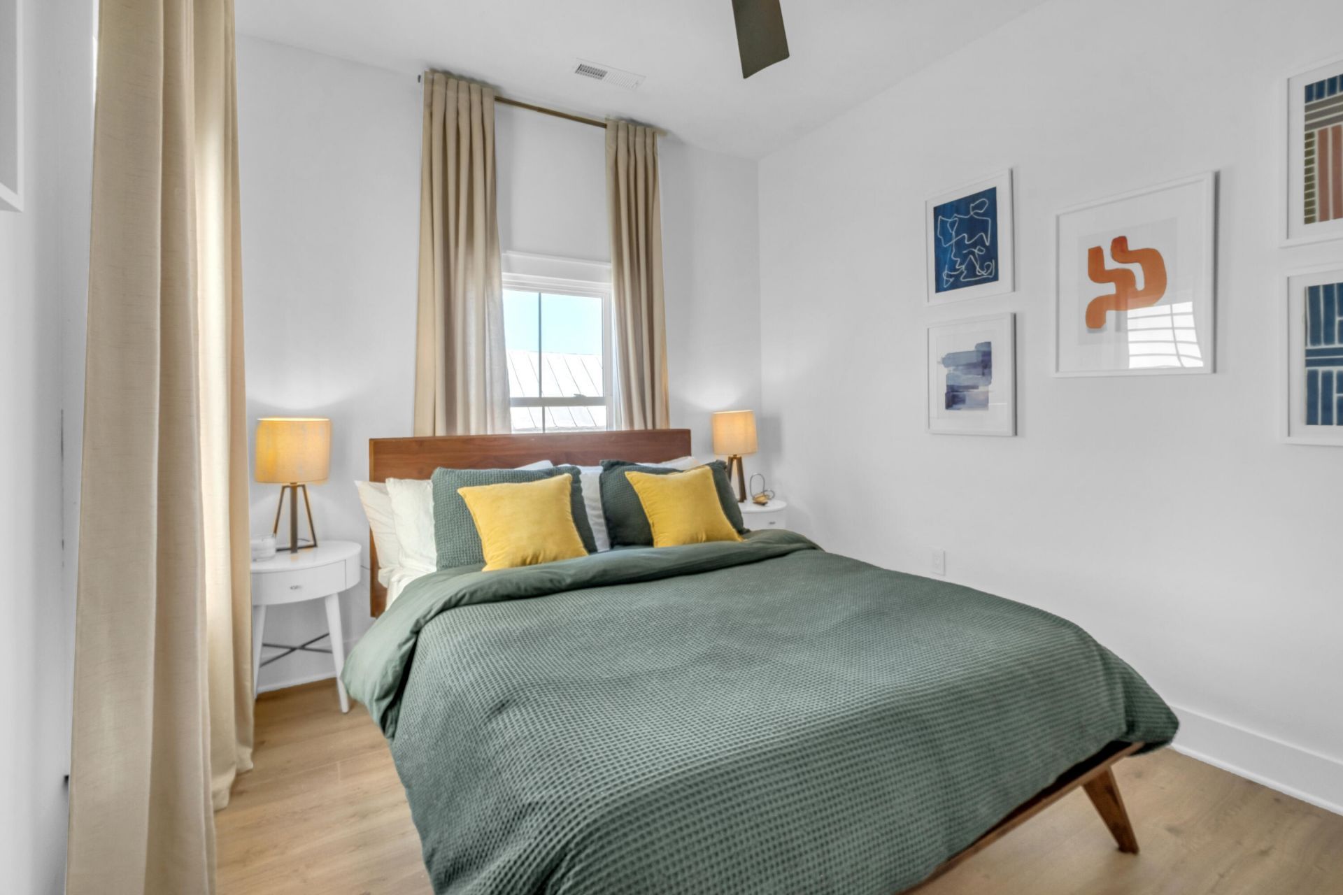 72 Hanover Street Photo 39