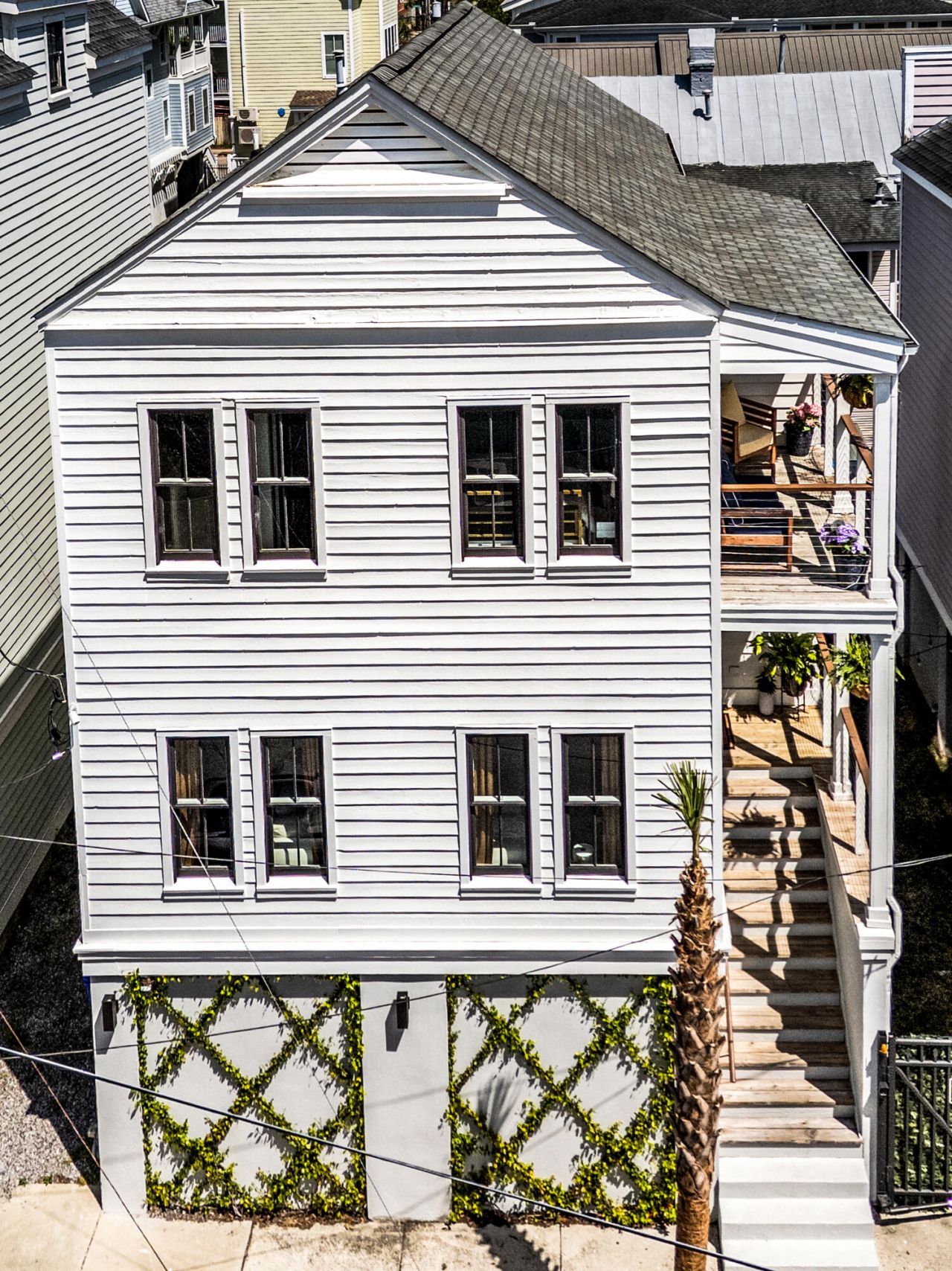 72 Hanover Street Photo 4