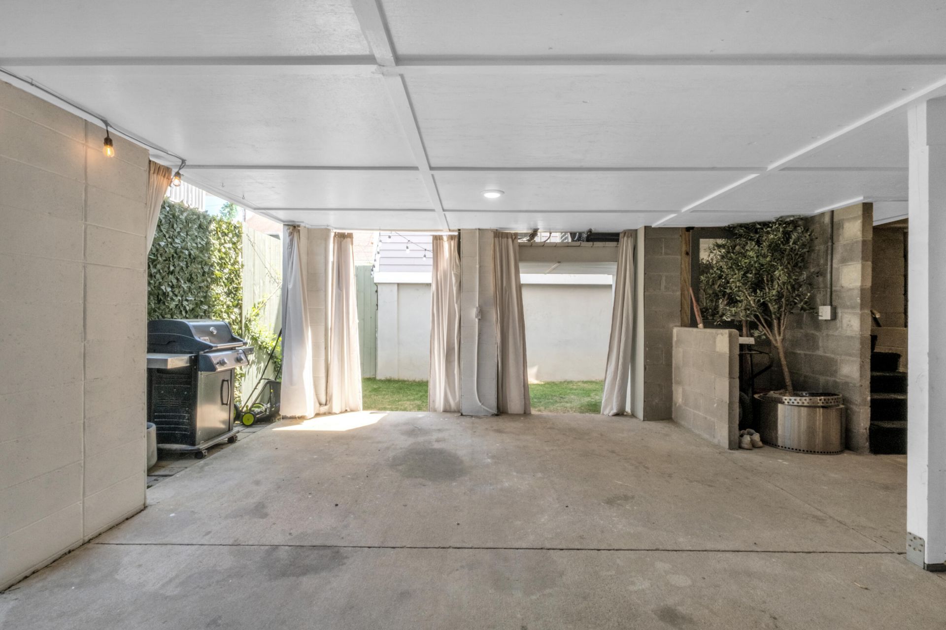 72 Hanover Street Photo 44