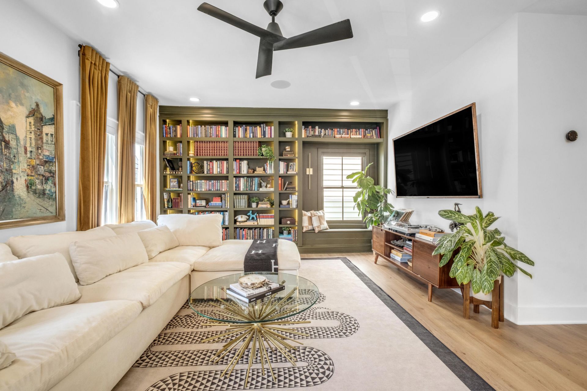 72 Hanover Street Photo 6