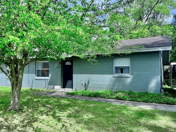 127 E KENTUCKY AVENUE , DELAND, FL 32724