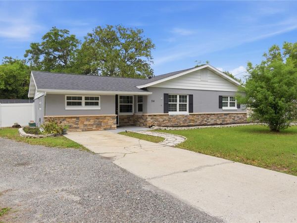 24 LILAC DRIVE , DEBARY, FL 32713