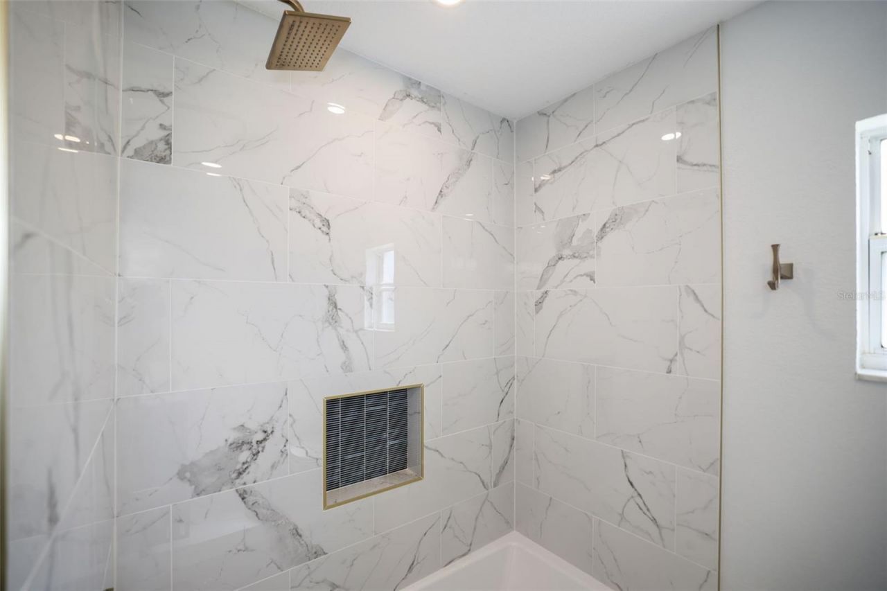 11930 W Bayshore Drive, Crystal River, FL 34429 Photo