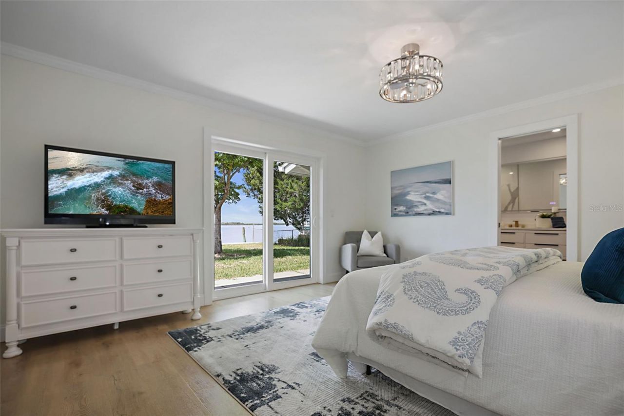 11930 W Bayshore Drive, Crystal River, FL 34429 Photo