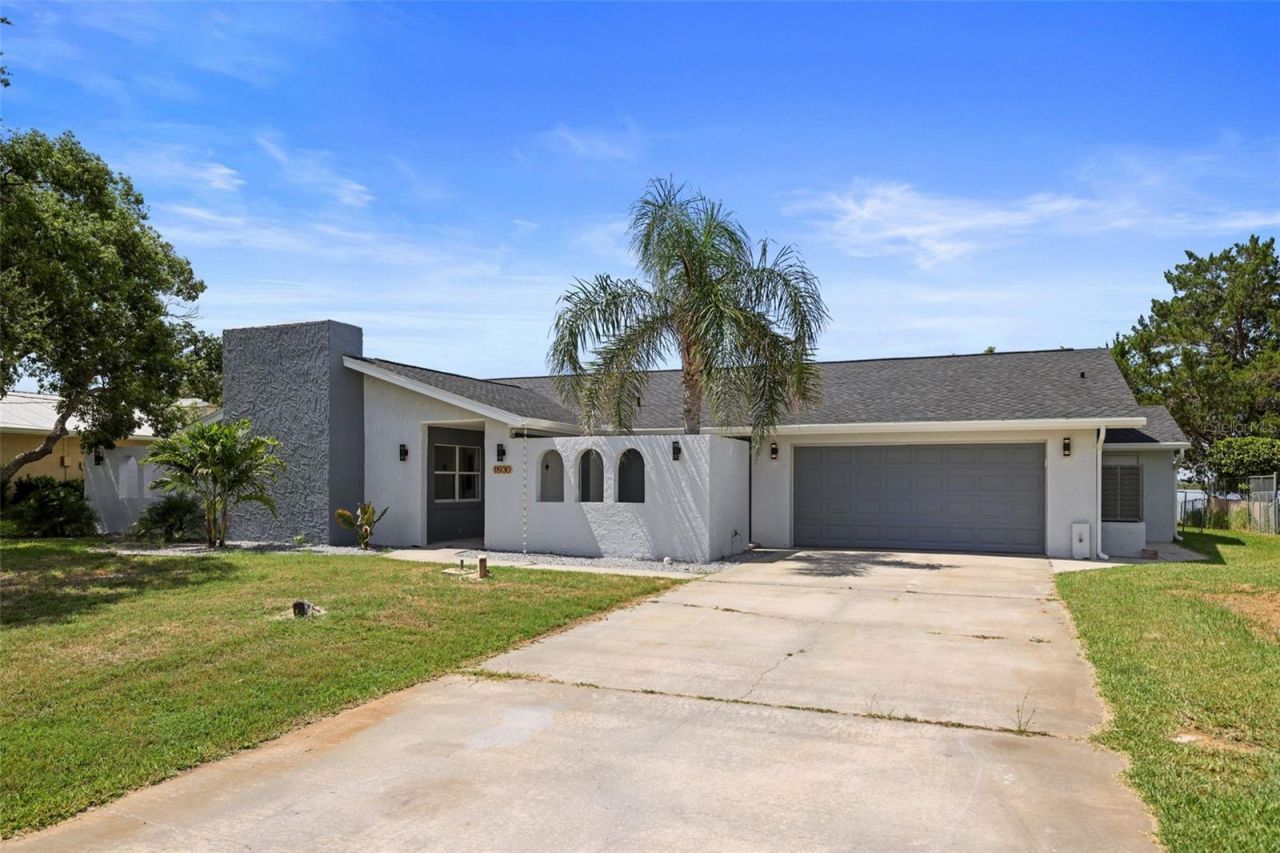 11930 W Bayshore Drive, Crystal River, FL 34429 Photo