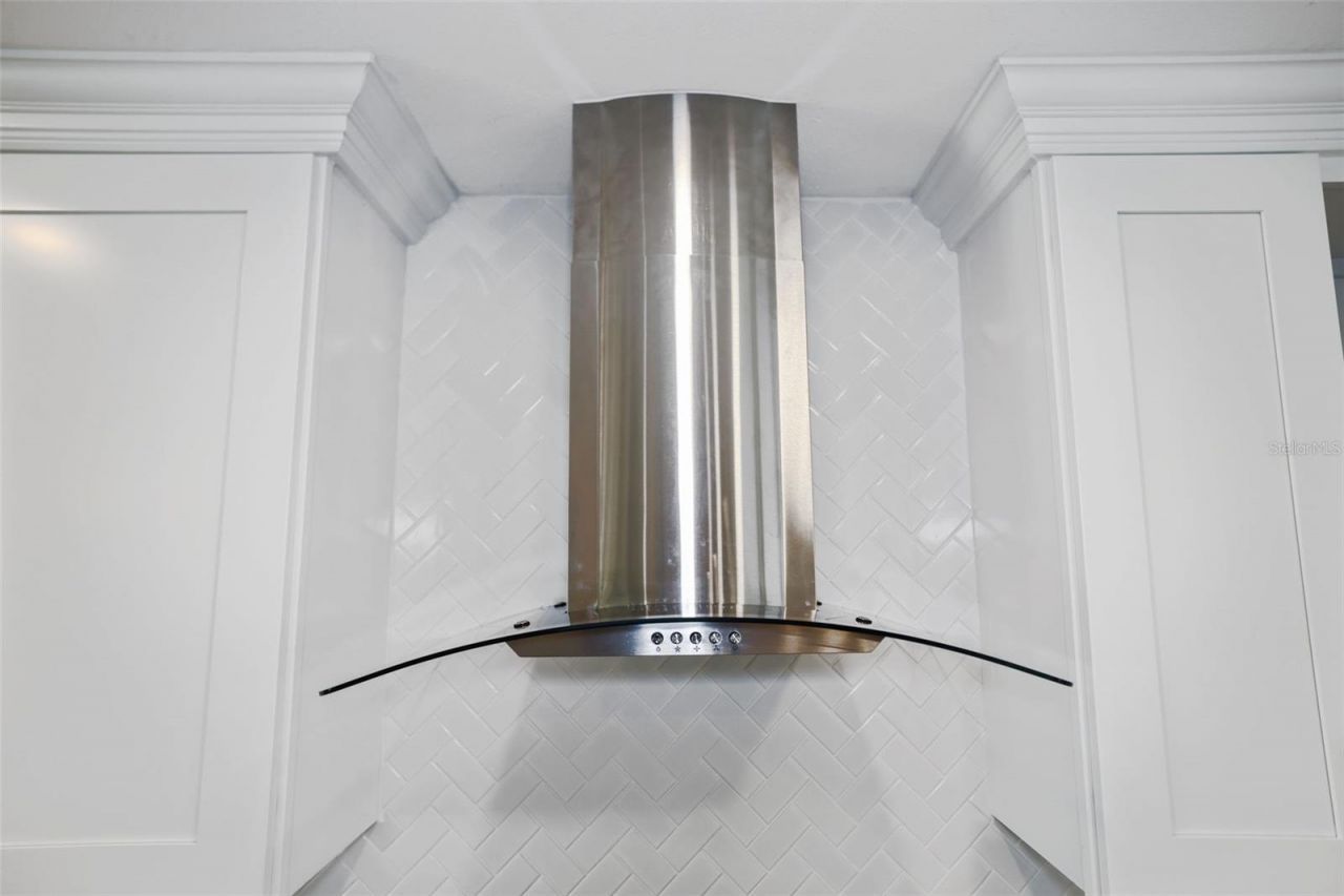 11930 W Bayshore Drive, Crystal River, FL 34429 Photo