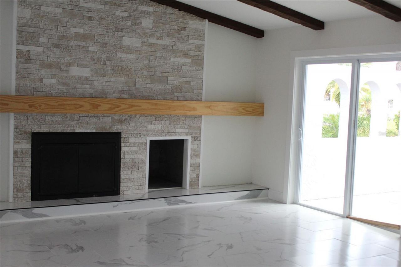 11930 W Bayshore Drive, Crystal River, FL 34429 Photo