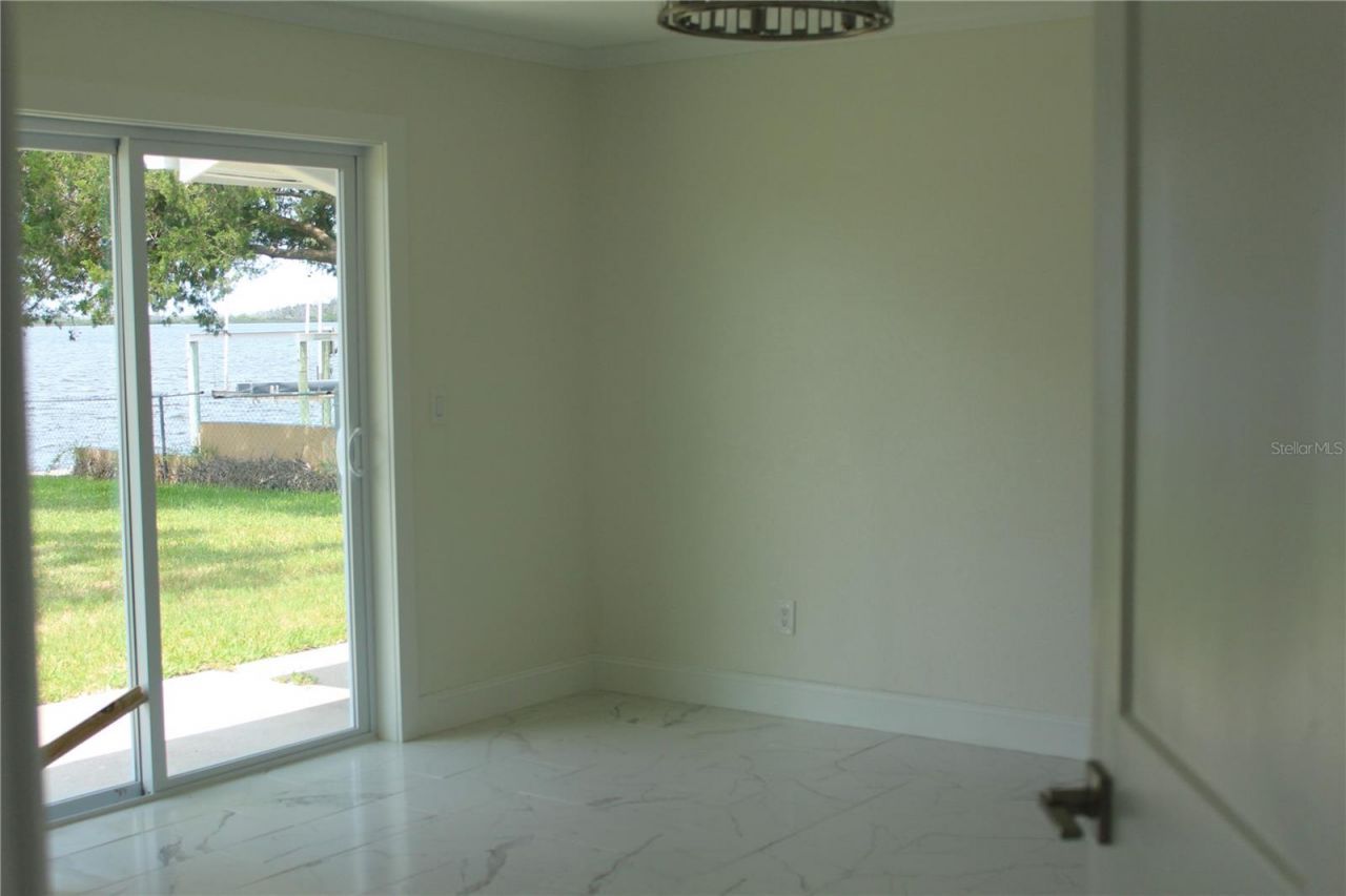 11930 W Bayshore Drive, Crystal River, FL 34429 Photo