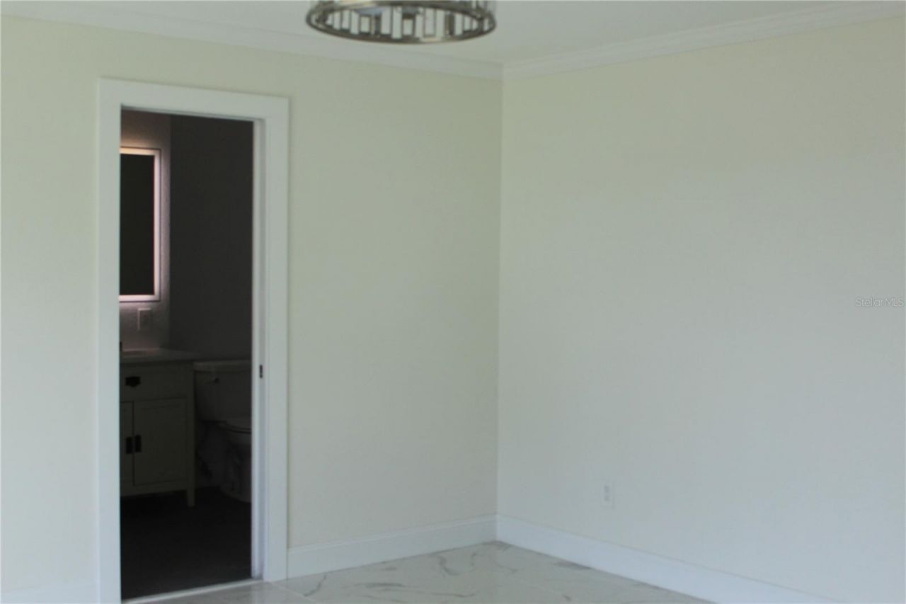 11930 W Bayshore Drive, Crystal River, FL 34429 Photo