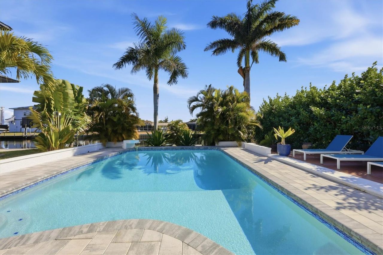 217 Bangsberg Road Se, Port Charlotte, FL 33952 Photo