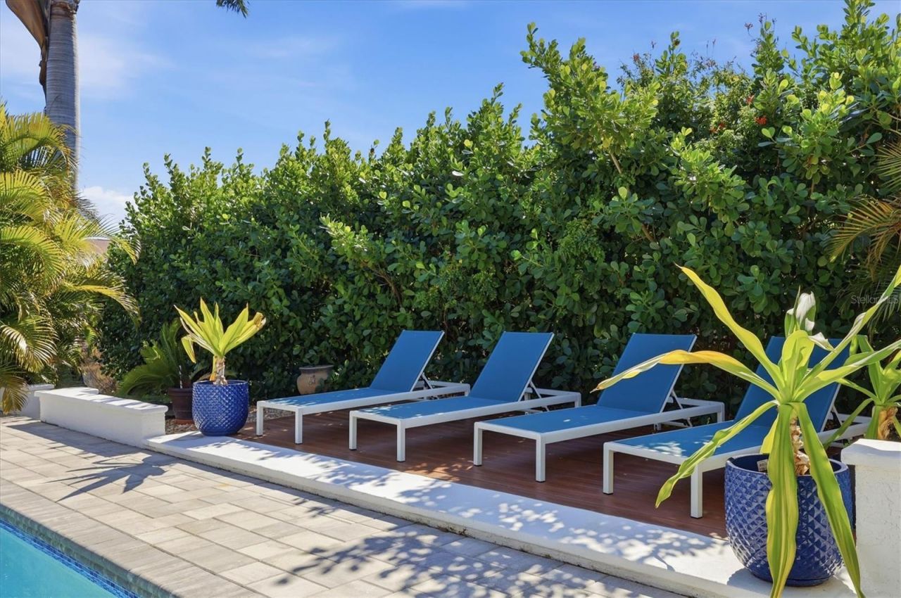 217 Bangsberg Road Se, Port Charlotte, FL 33952 Photo