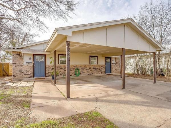 4933 Curzon Avenue , Fort Worth, TX 76107