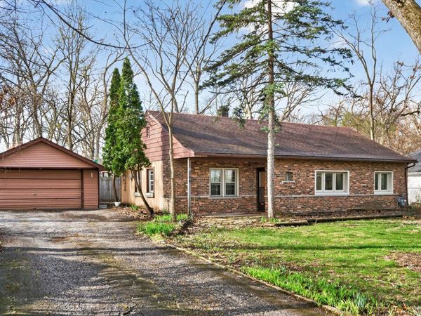 144 School Street , Wood Dale, IL 60191