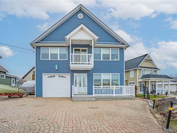 1568 Water Street , Olcott, NY 14126