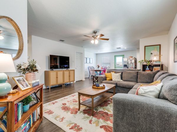 9023 Halbert Falls, San Antonio, TX 78245