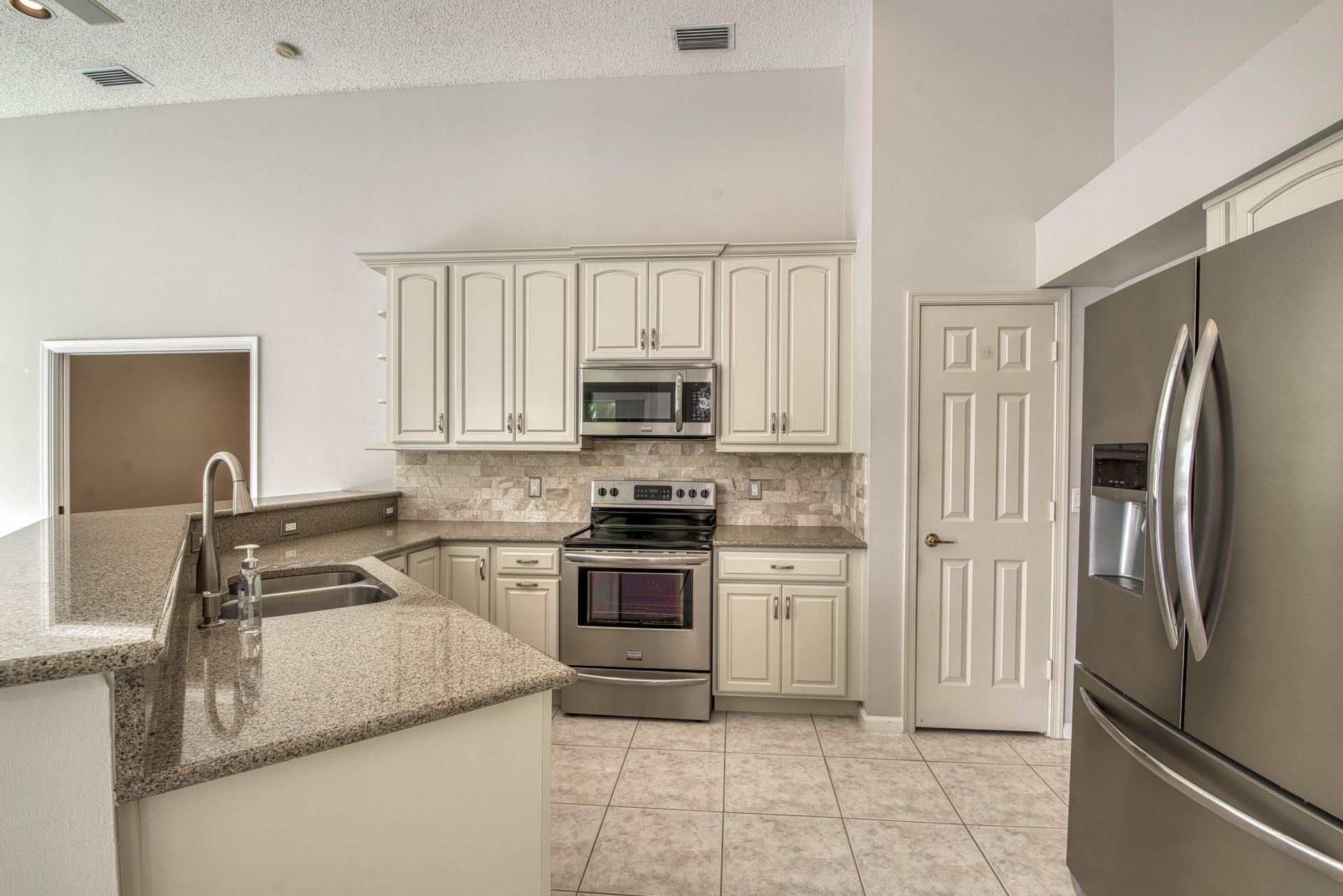 7538 Northport Drive, Boynton Beach, FL 33472 Photo