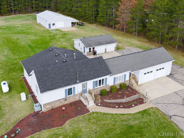 1787 18 Mile Road, Kent City, MI 49330