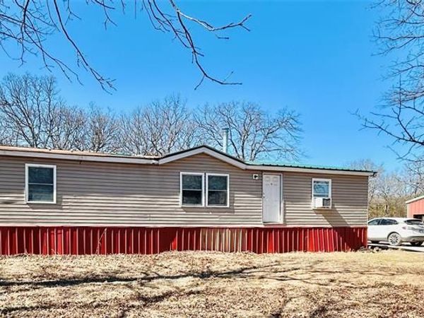 31038 Hamilton Road, Unit 1, Wanette, OK 74878