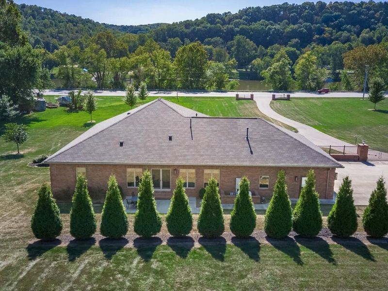 3000 S River Road , Zanesville, OH 43701 Photo 125