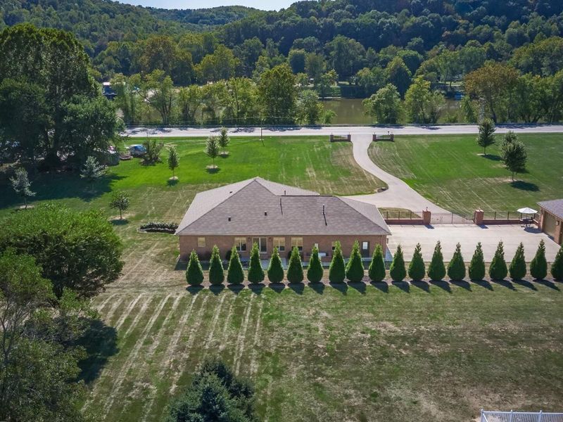 3000 S River Road , Zanesville, OH 43701 Photo 127