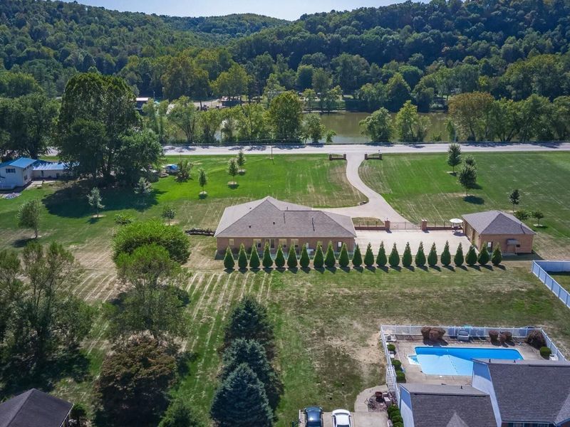 3000 S River Road , Zanesville, OH 43701 Photo 139