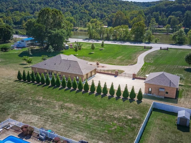 3000 S River Road , Zanesville, OH 43701 Photo 140