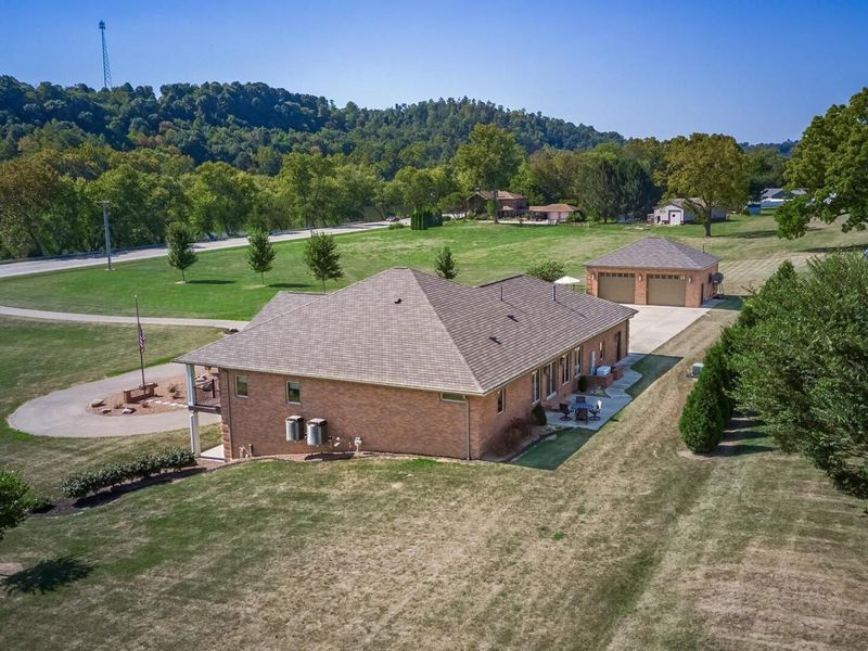 3000 S River Road , Zanesville, OH 43701 Photo 142