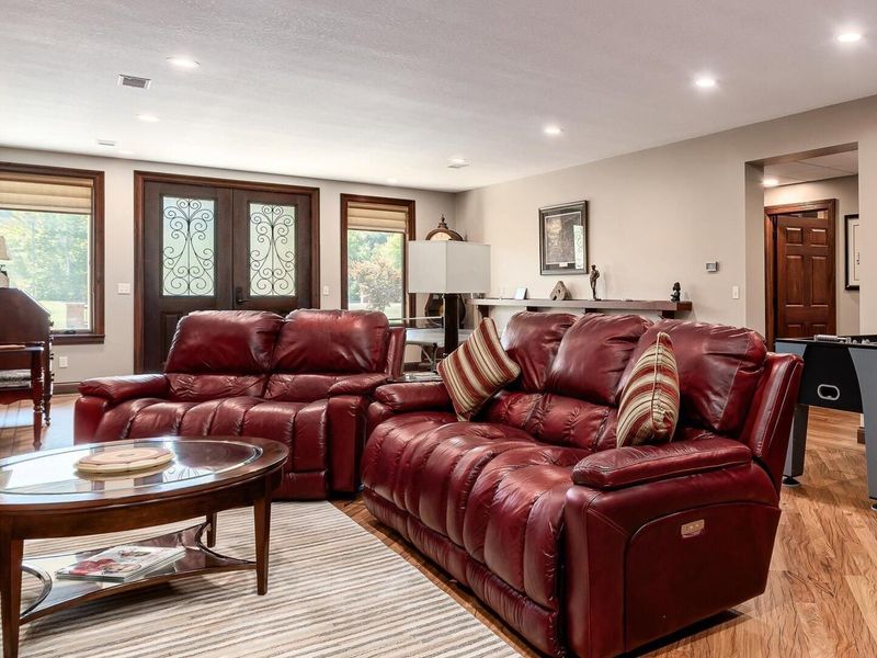 3000 S River Road , Zanesville, OH 43701 Photo 56