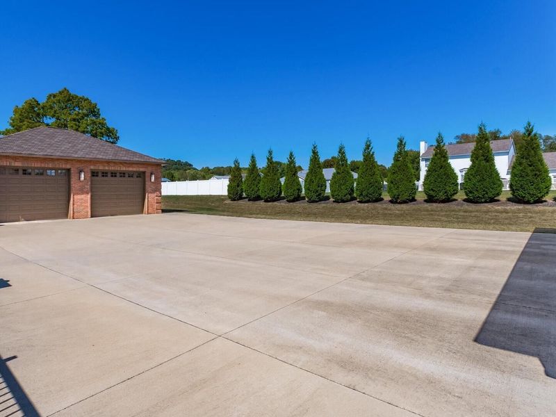 3000 S River Road , Zanesville, OH 43701 Photo 91