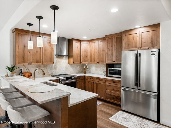 2701 Midland Avenue, Unit #425, Glenwood Springs, CO 81601