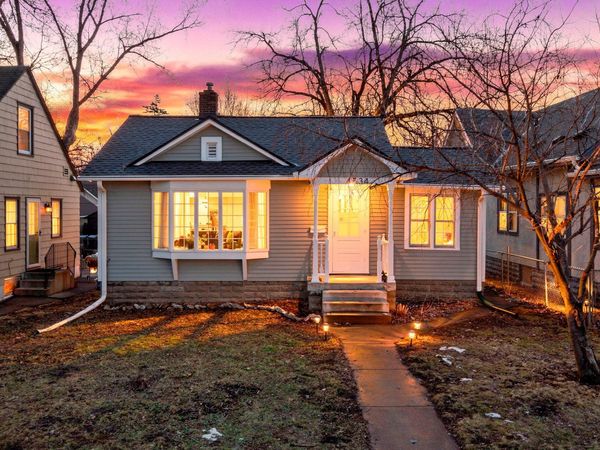 4534 Queen Avenue N, Minneapolis, MN 55412