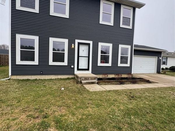 3065 Wild Orchid Lane, Burton, MI 48519