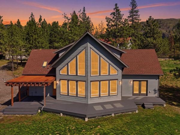 5182 Hunters Ridge Way, Hunters, WA 99137