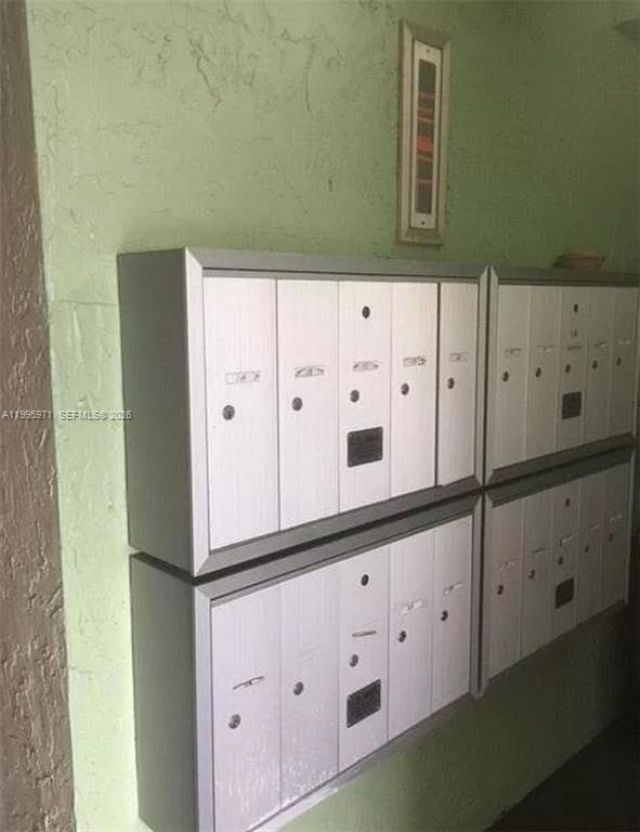 609 S State Road 7, Unit 2D, Margate, FL 33068 Photo