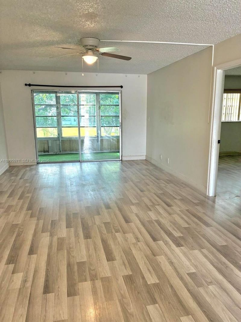 609 S State Road 7, Unit 2D, Margate, FL 33068 Photo