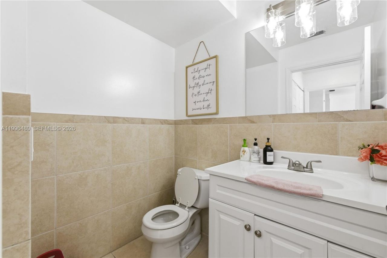 2817 NW 99th Ter, Sunrise, FL 33322 Photo